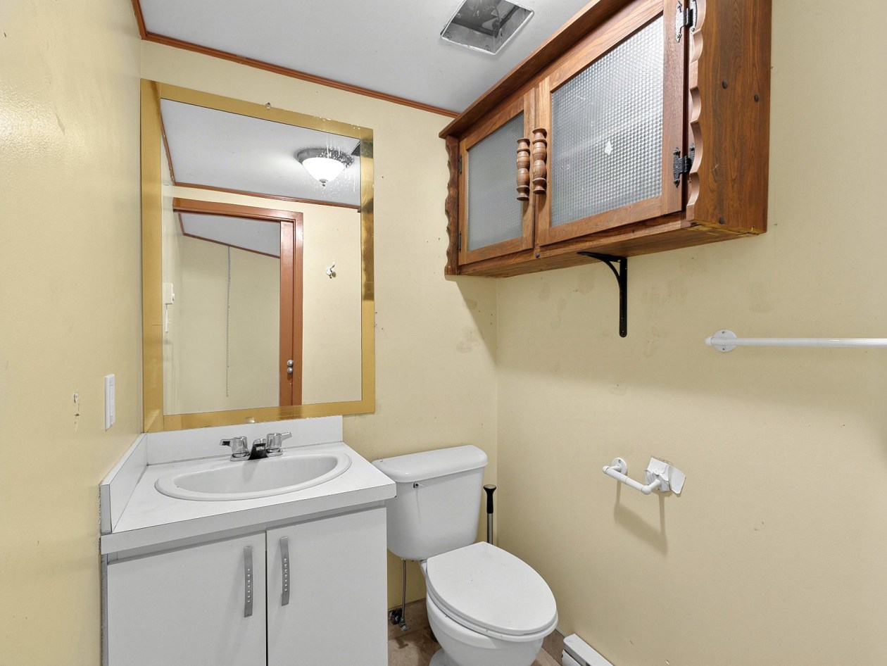 Salle d'eau — 1182 Rue Mailhot, Sherbrooke