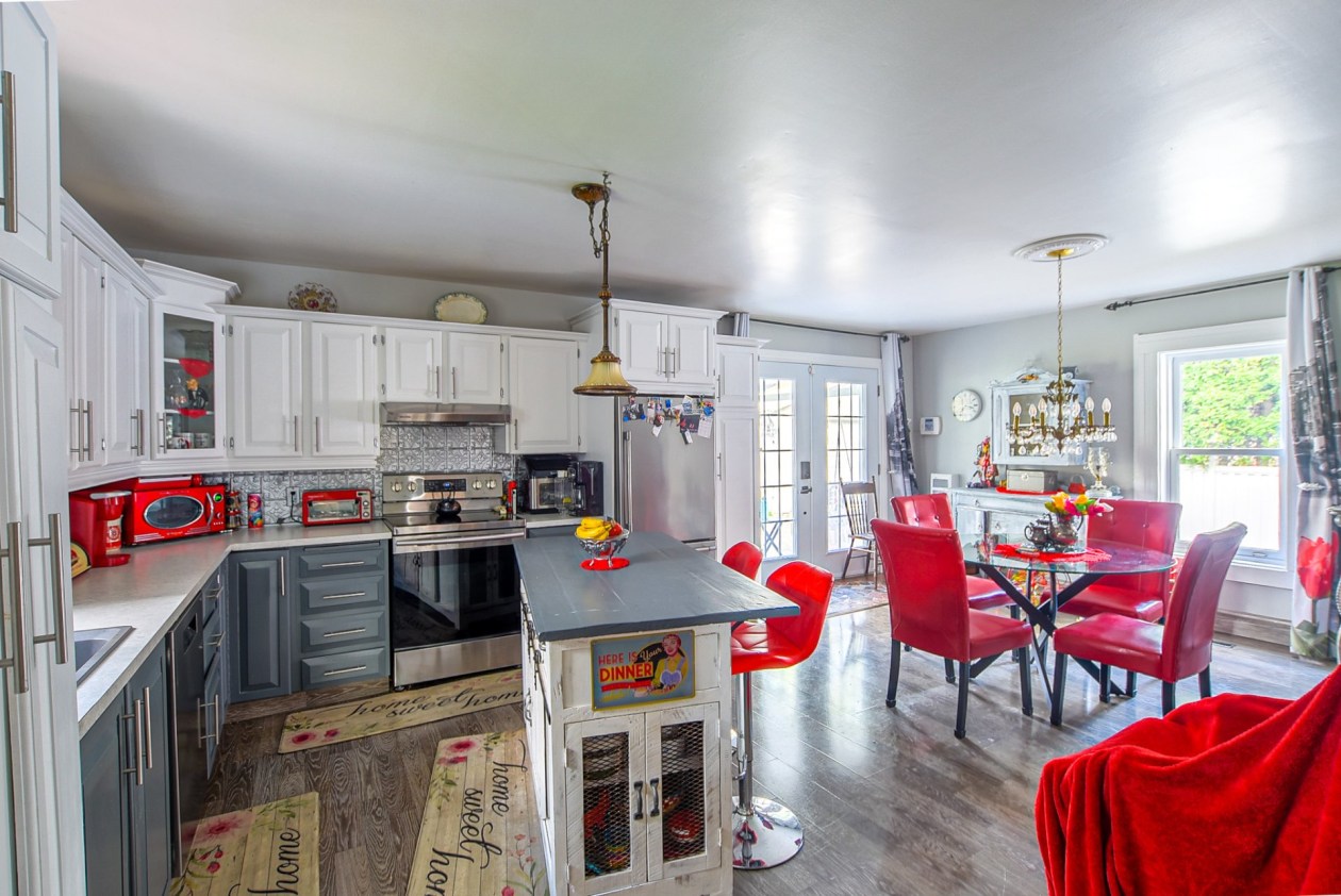 Vue d'ensemble — 2045 - 2065 Av. Nicolas-Perrot, Bécancour