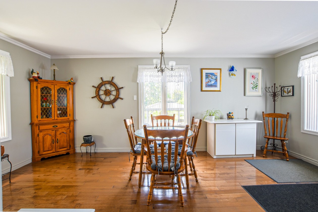 Boudoir — 210 Rue Sicotte, Trois-Rivières