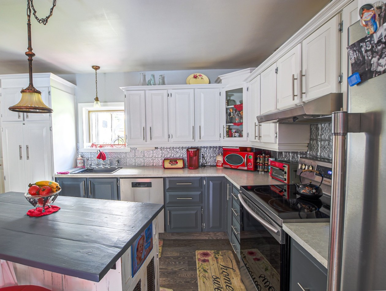 Photo 11 — 2045 - 2065 Av. Nicolas-Perrot, Bécancour
