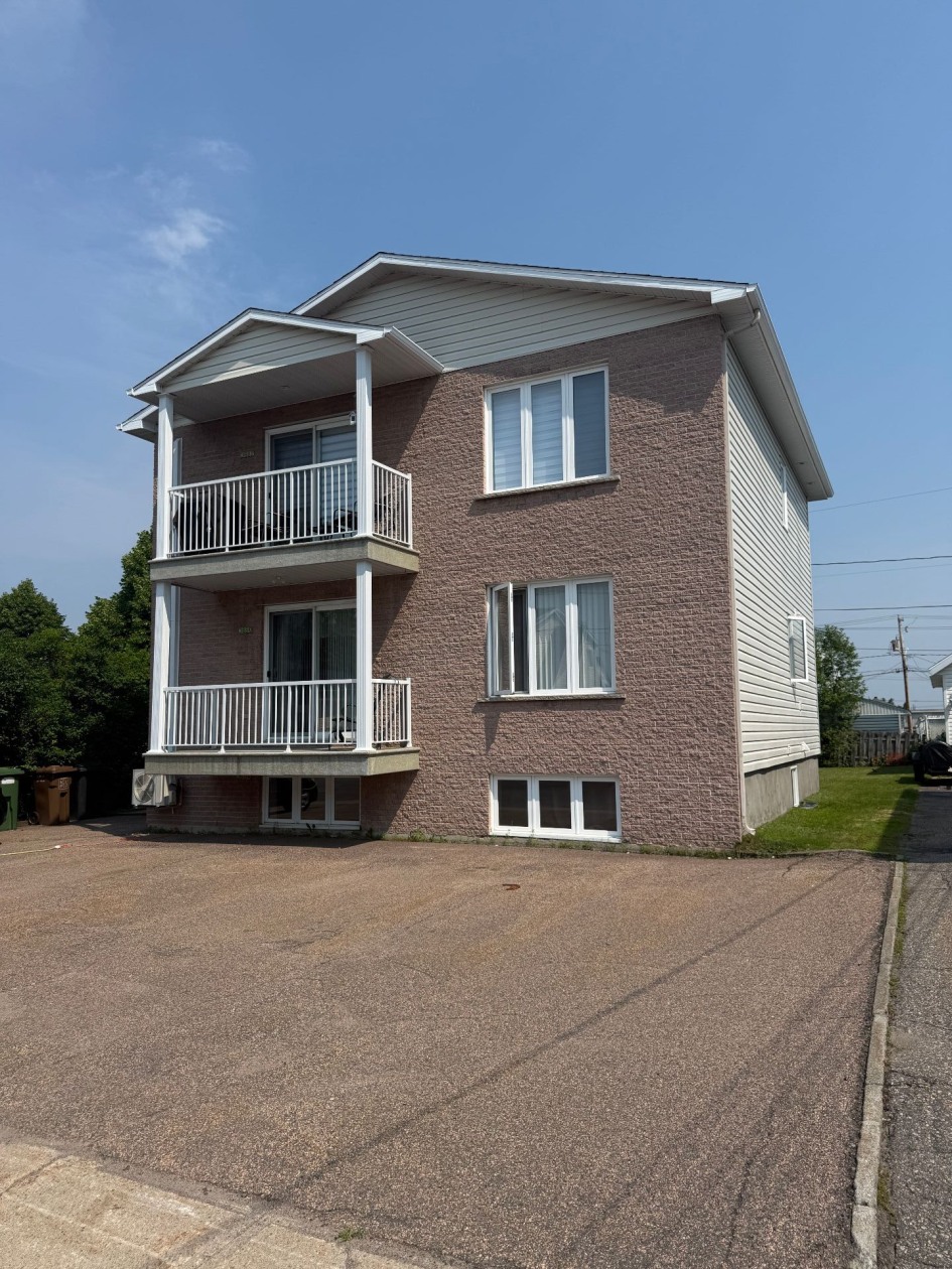 3680 - 3684, Rue Notre-Dame