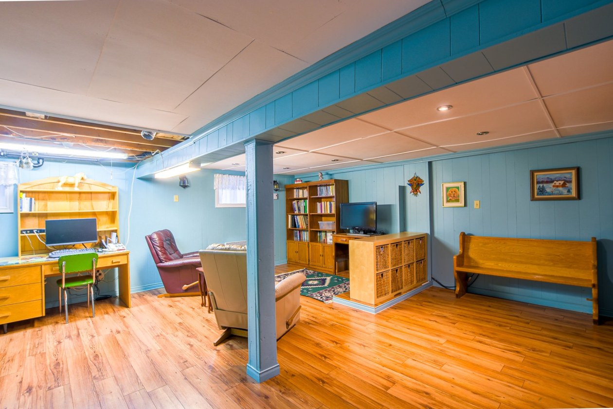 Salle familiale — 210 Rue Sicotte, Trois-Rivières