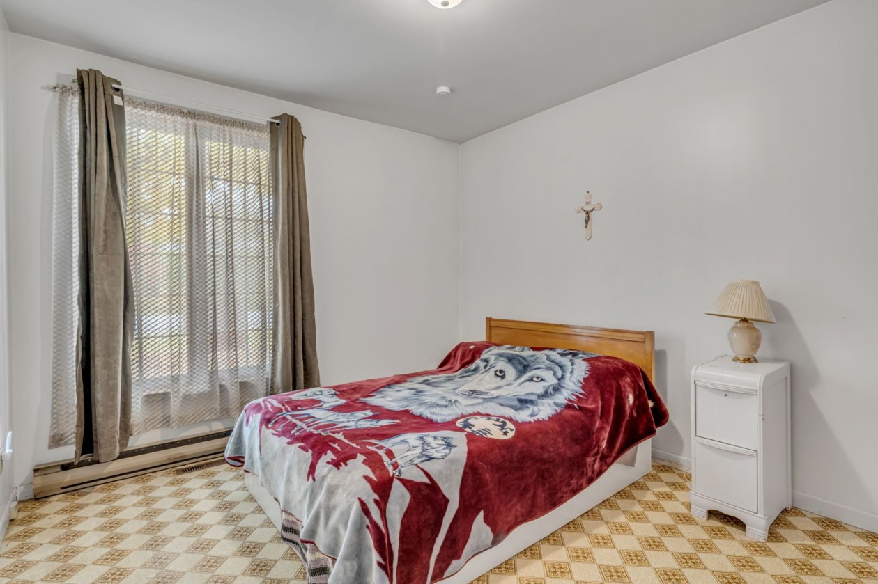 Chambre à coucher — 267 Ch. St-Grégoire, Lévis