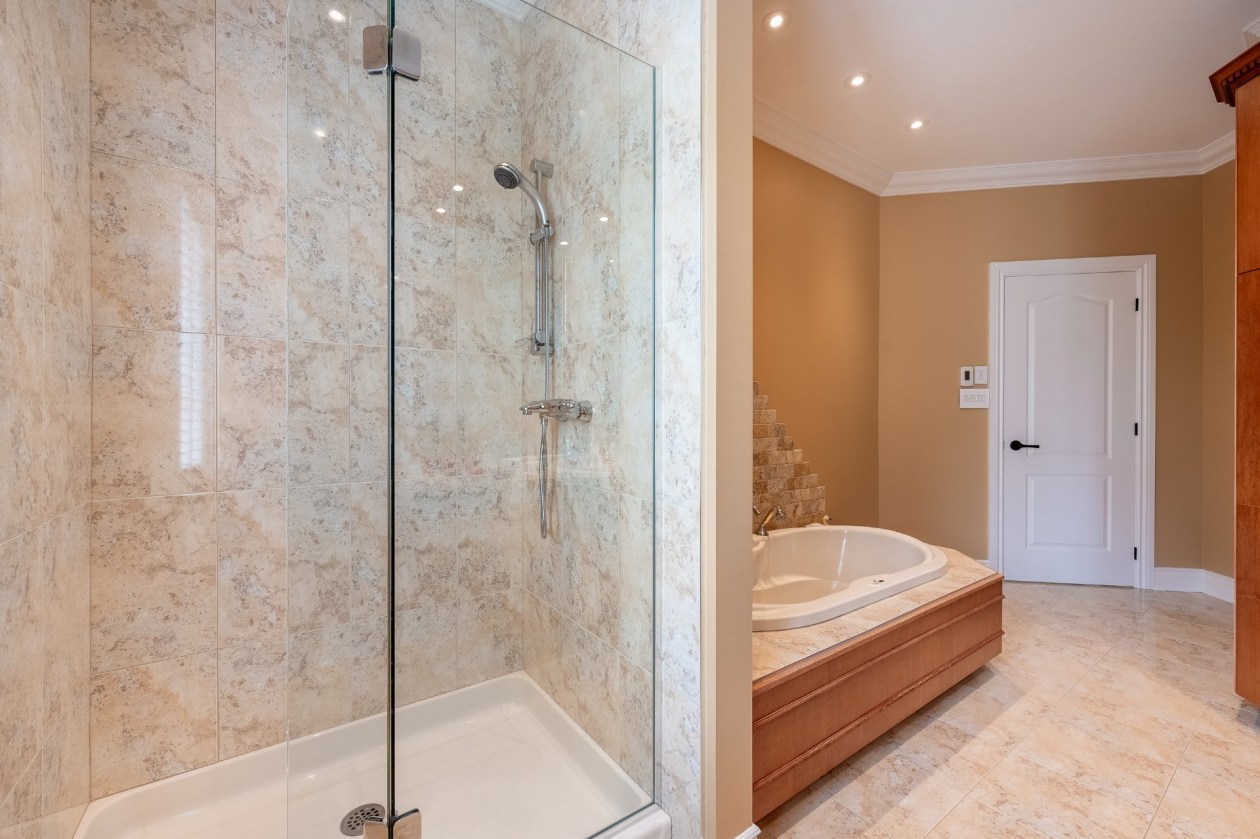 Salle de bains — 231 Ch. du Richelieu, Saint-Basile-le-Grand