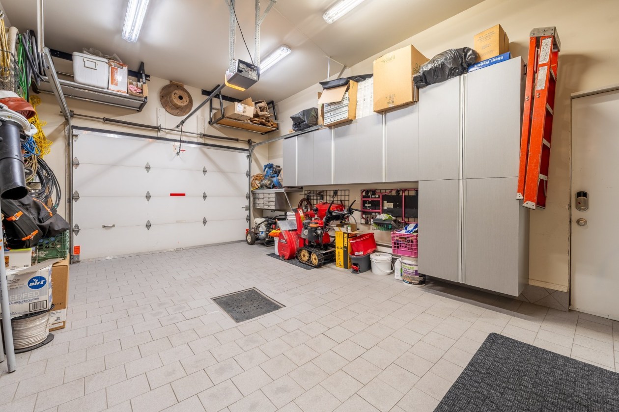 Garage — 231 Ch. du Richelieu, Saint-Basile-le-Grand