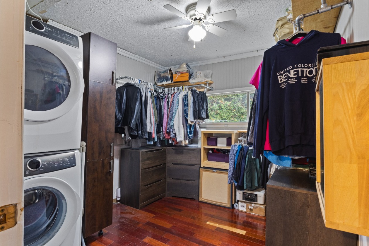 Penderie — 223 Rue Georges, Brigham