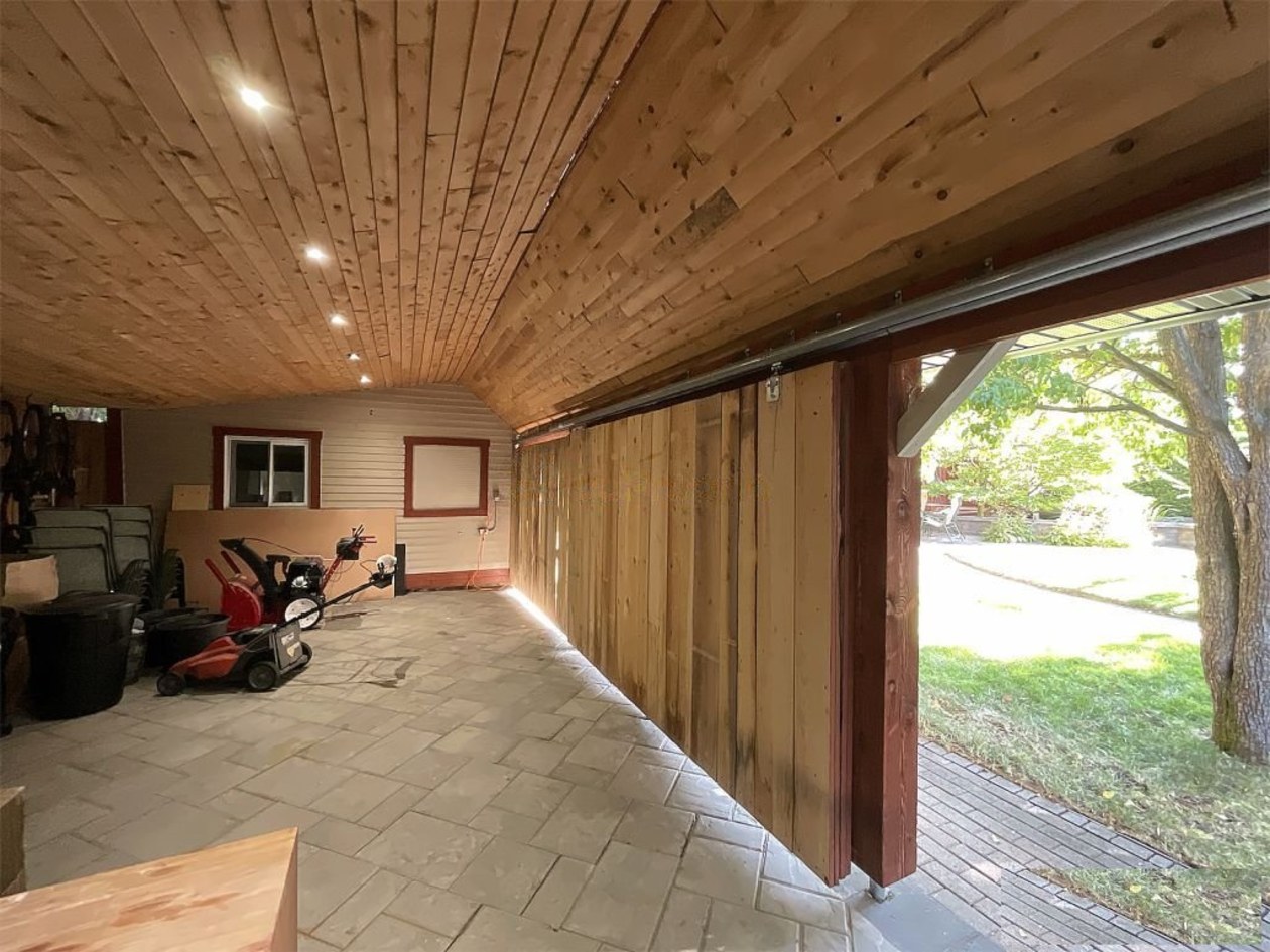 Remise — 18 Rue Codaire, Saint-Paul-d'Abbotsford