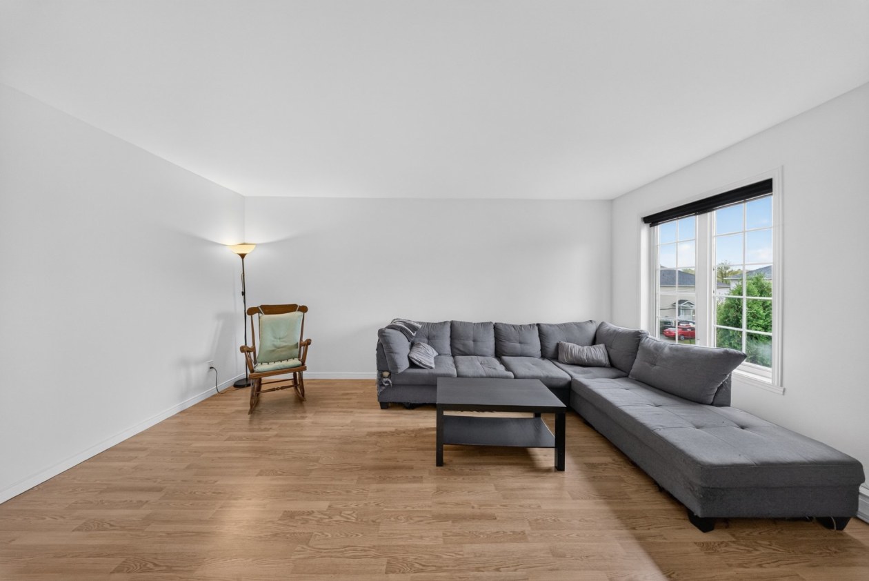 Salon — 436 - 438 Rue Colbert, Sherbrooke