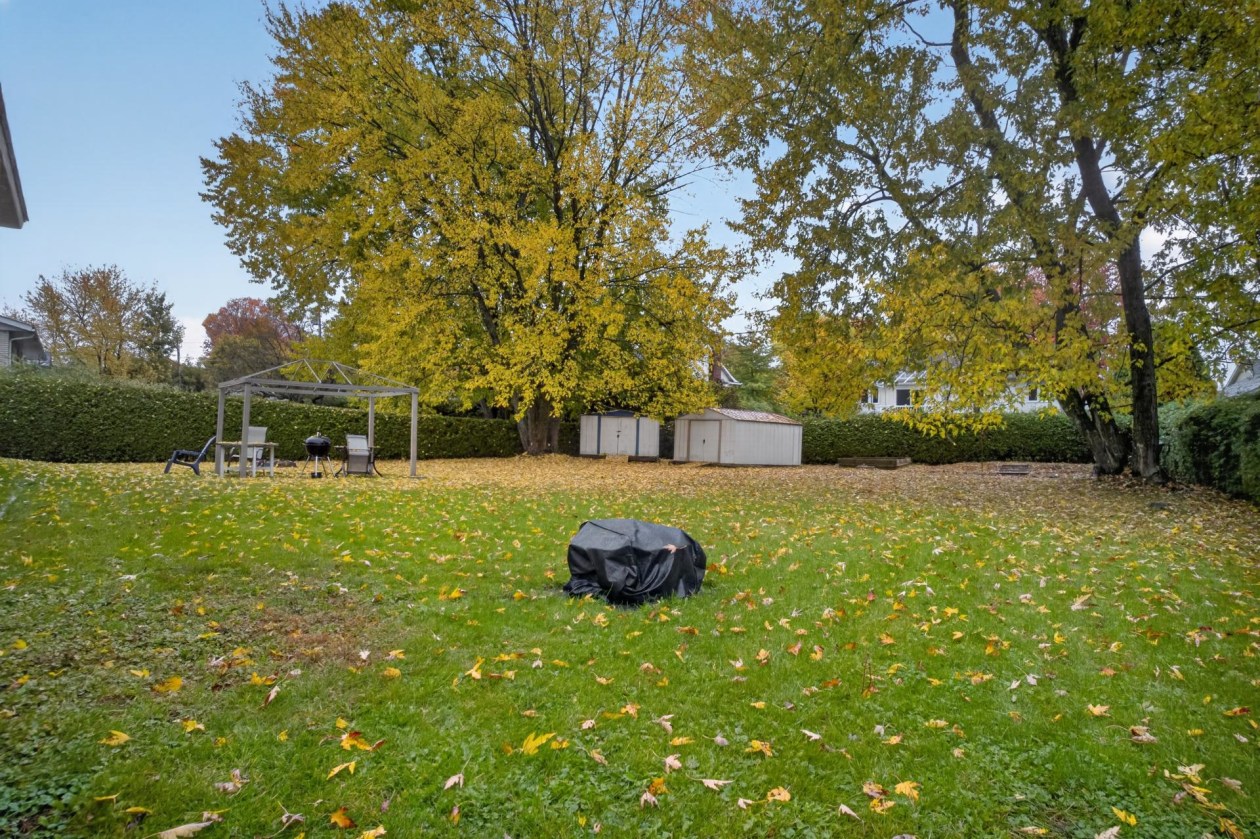 Extérieur — 3086 - 3090 Rue Galt O., Sherbrooke