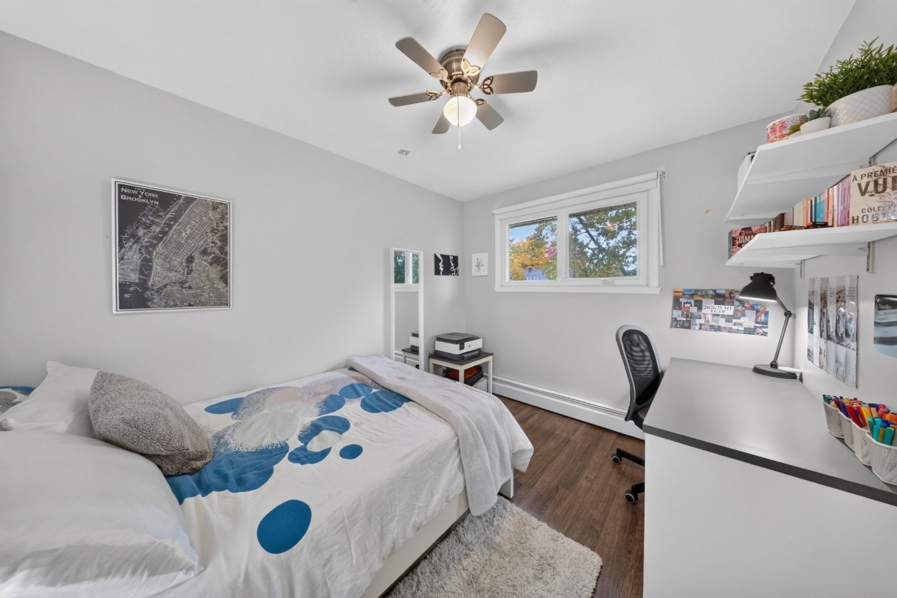 Chambre à coucher — 3086 - 3090 Rue Galt O., Sherbrooke