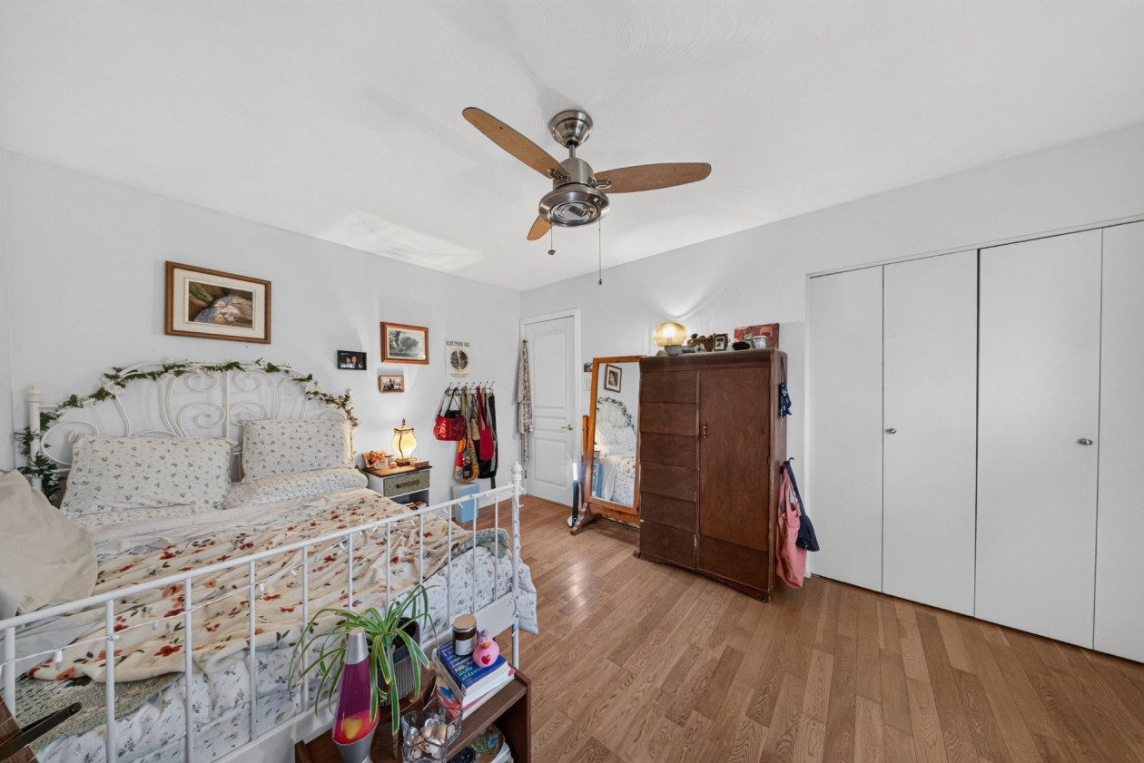 Chambre à coucher — 3086 - 3090 Rue Galt O., Sherbrooke