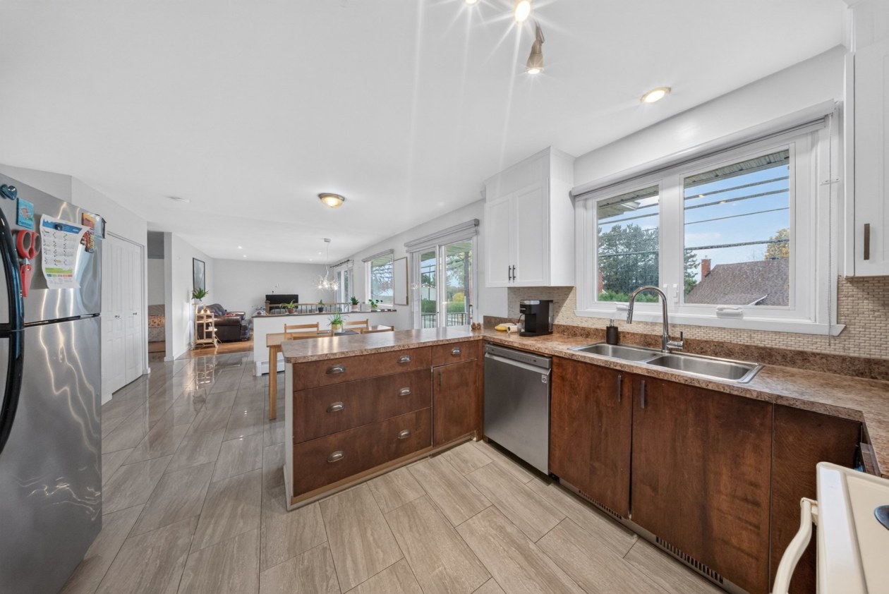 Photo 10 — 3086 - 3090 Rue Galt O., Sherbrooke