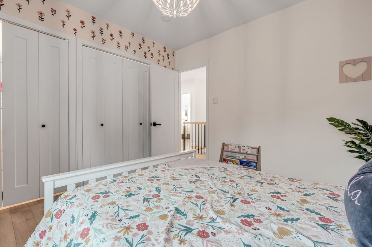 Chambre à coucher — 235 Rue Griffin, Shannon