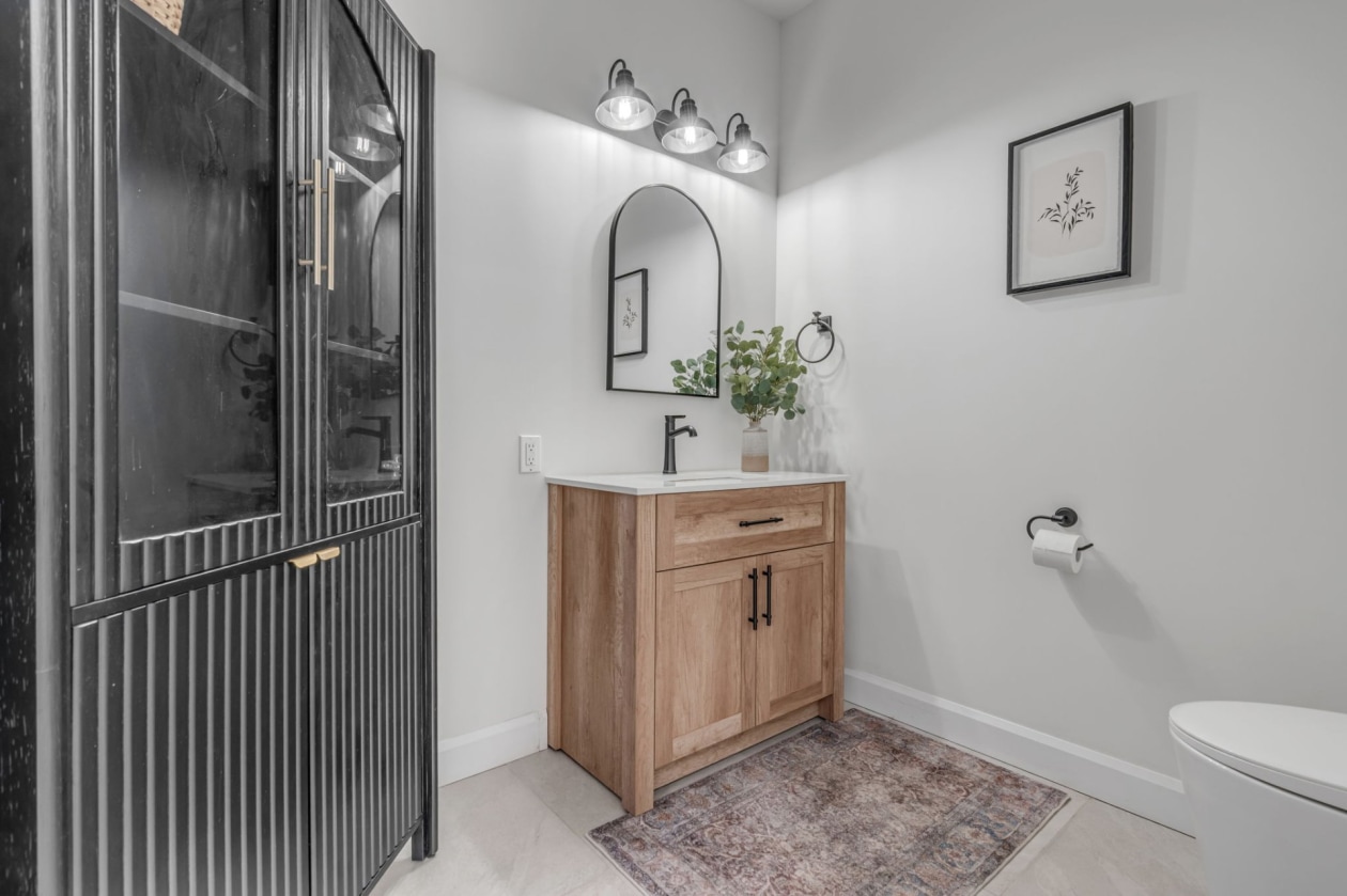 Salle d'eau — 235 Rue Griffin, Shannon