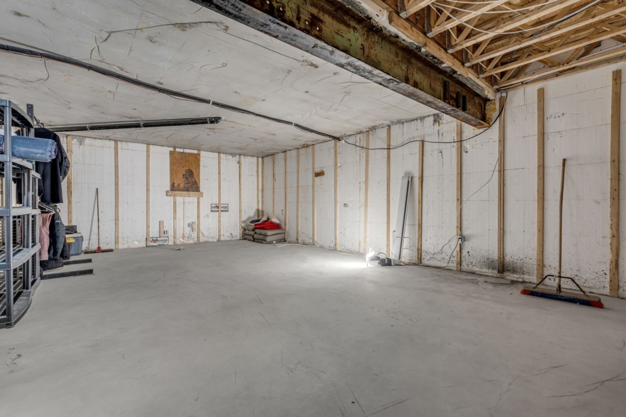 Salle familiale — 235 Rue Griffin, Shannon