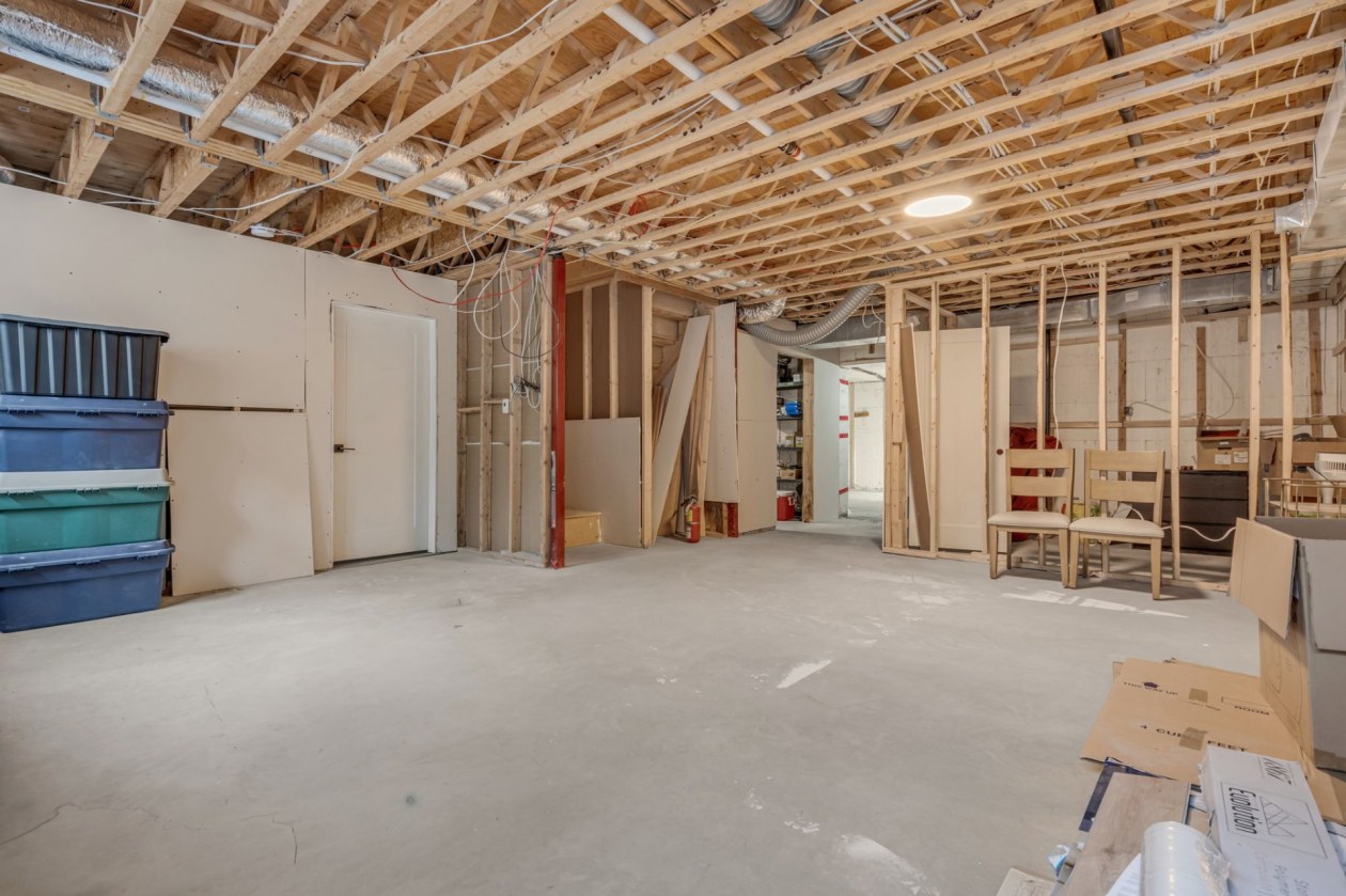 Salle familiale — 235 Rue Griffin, Shannon