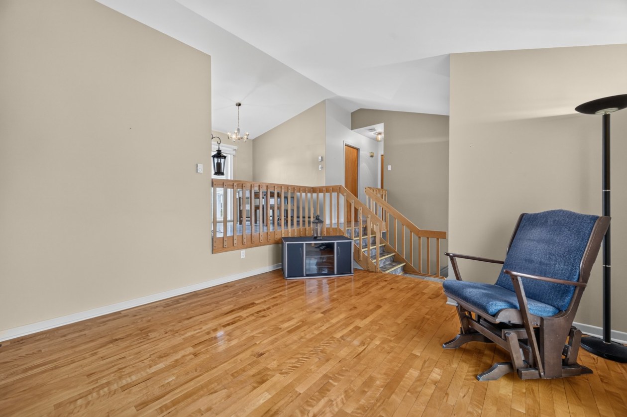 Salon — 436 Rue des Fauvettes, Rimouski