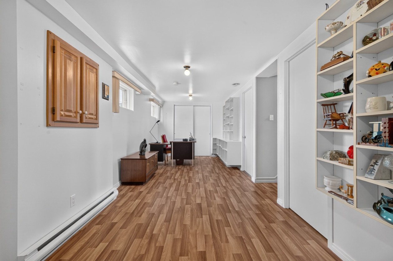 Salle familiale — 436 Rue des Fauvettes, Rimouski