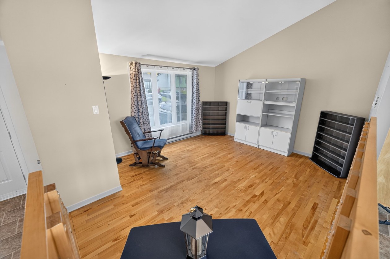 Salon — 436 Rue des Fauvettes, Rimouski