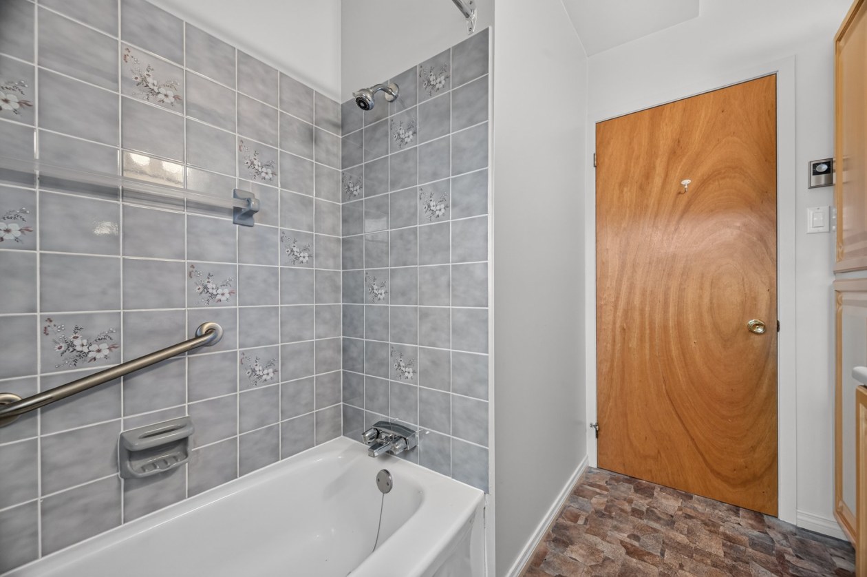 Salle de bains — 436 Rue des Fauvettes, Rimouski