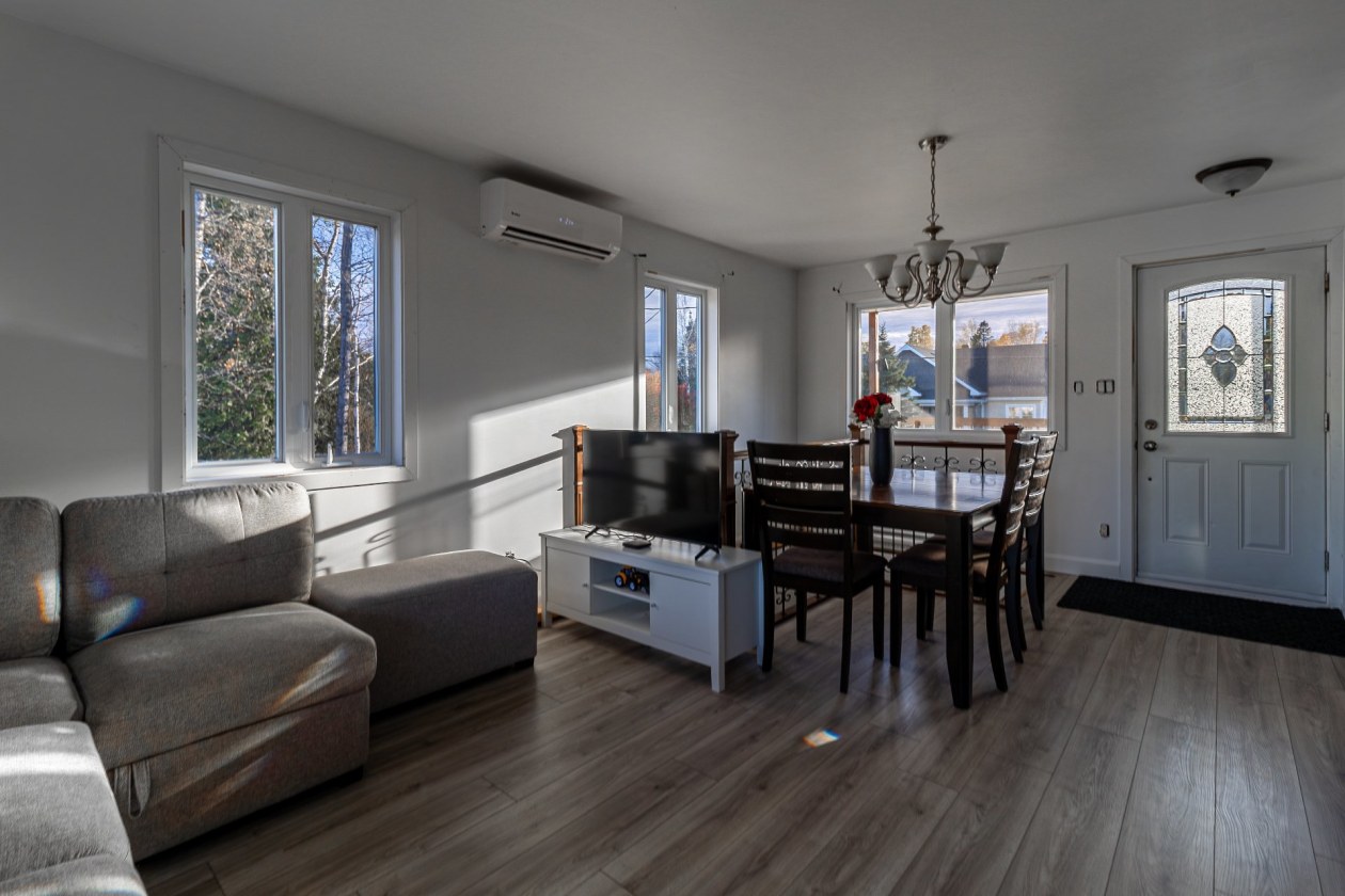 Salon — 21 Rue de l'Orge, Rimouski