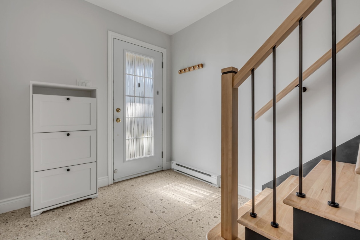 Hall d'entrée — 3738 Ch. Ste-Foy, Québec
