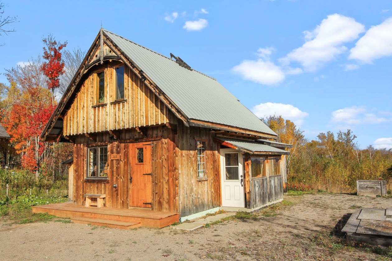 Façade — 388 Vieux-Chemin, Saint-Félix-d'Otis