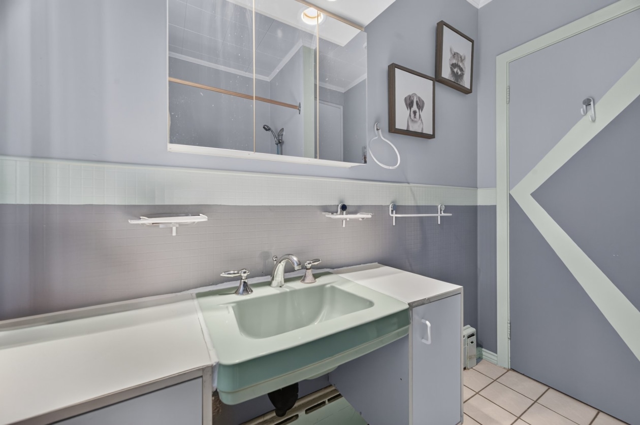 Salle de bains — 307 3e Rang O., Sainte-Luce