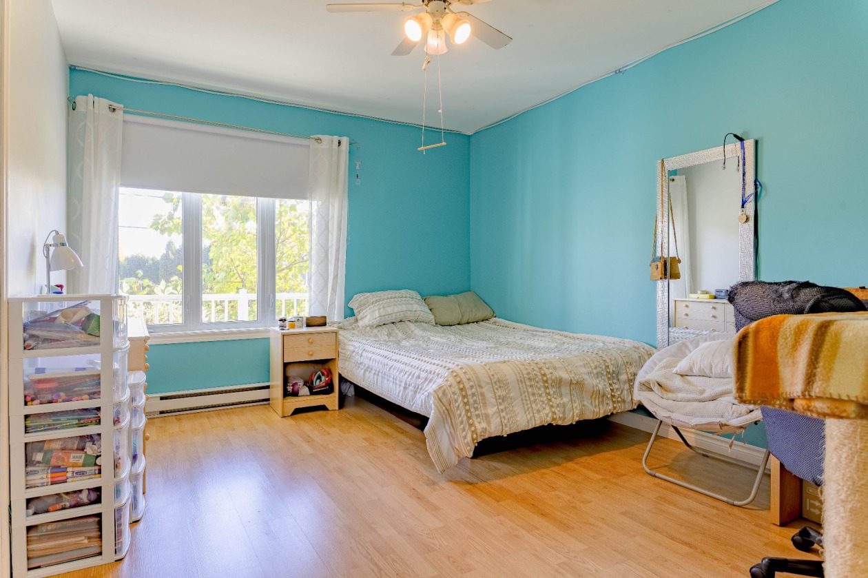 Chambre à coucher — 2003 Rue J.S.-Brulé, Saint-Maurice