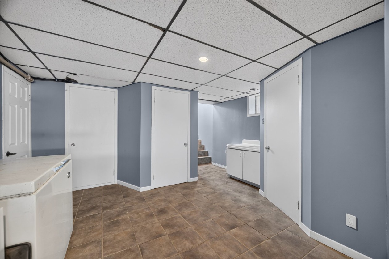 Salle de lavage — 307 3e Rang O., Sainte-Luce