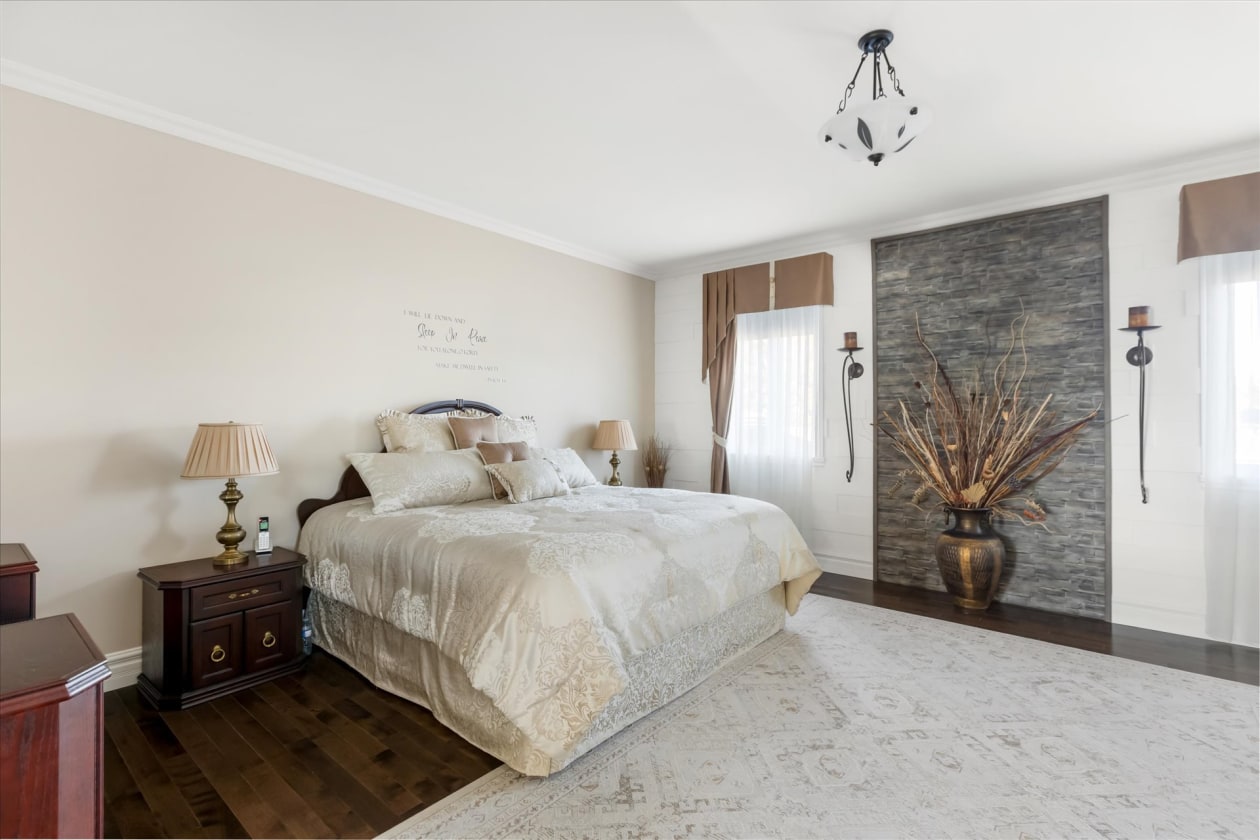Chambre à coucher — 1365 Av. Godefroy, Bécancour