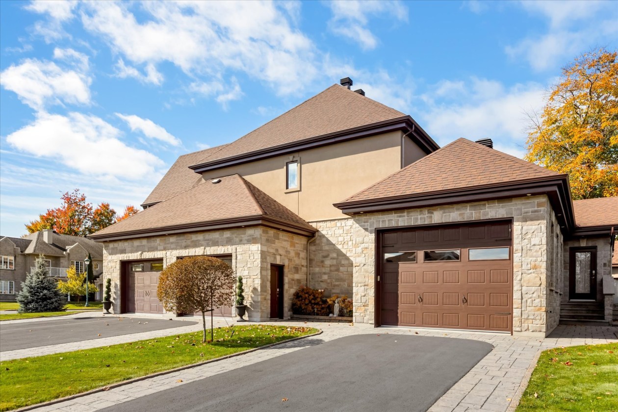 Façade — 1365 Av. Godefroy, Bécancour