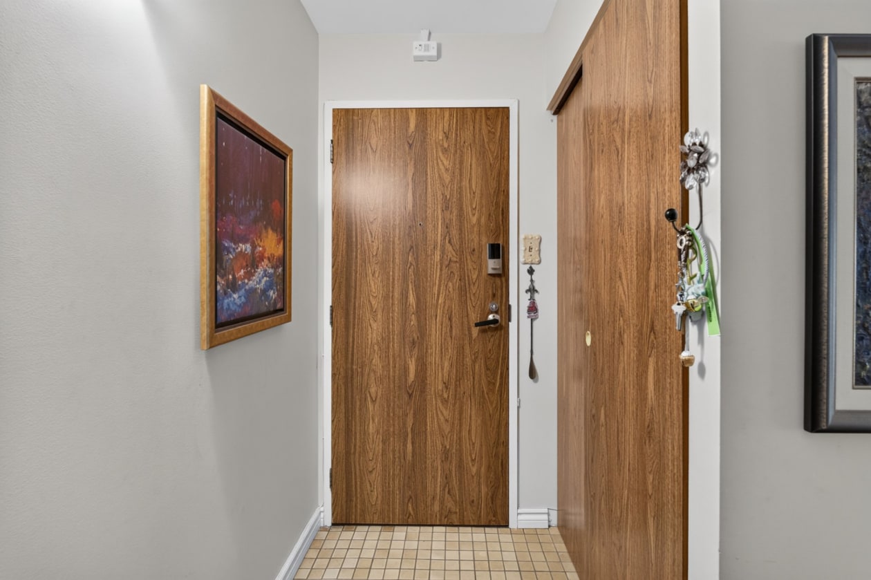 Hall d'entrée — 3545 Ch. Ste-Foy, Québec