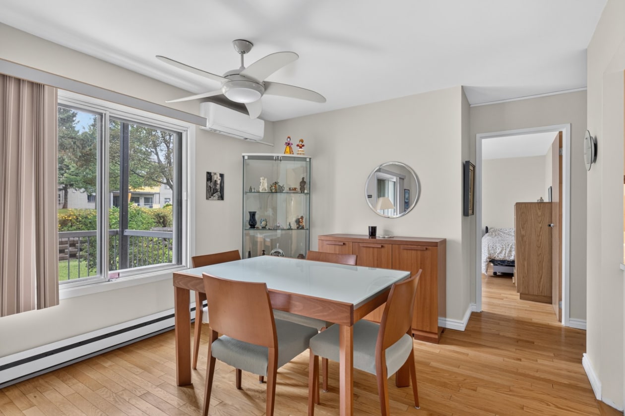 Salle à manger — 3545 Ch. Ste-Foy, Québec
