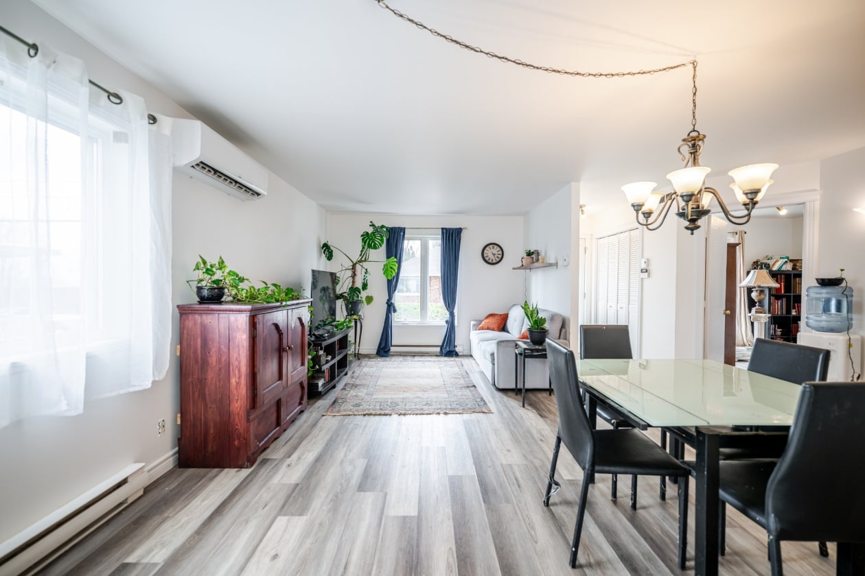 Salle à manger — 31 Rue Quintal, Saint-Liboire