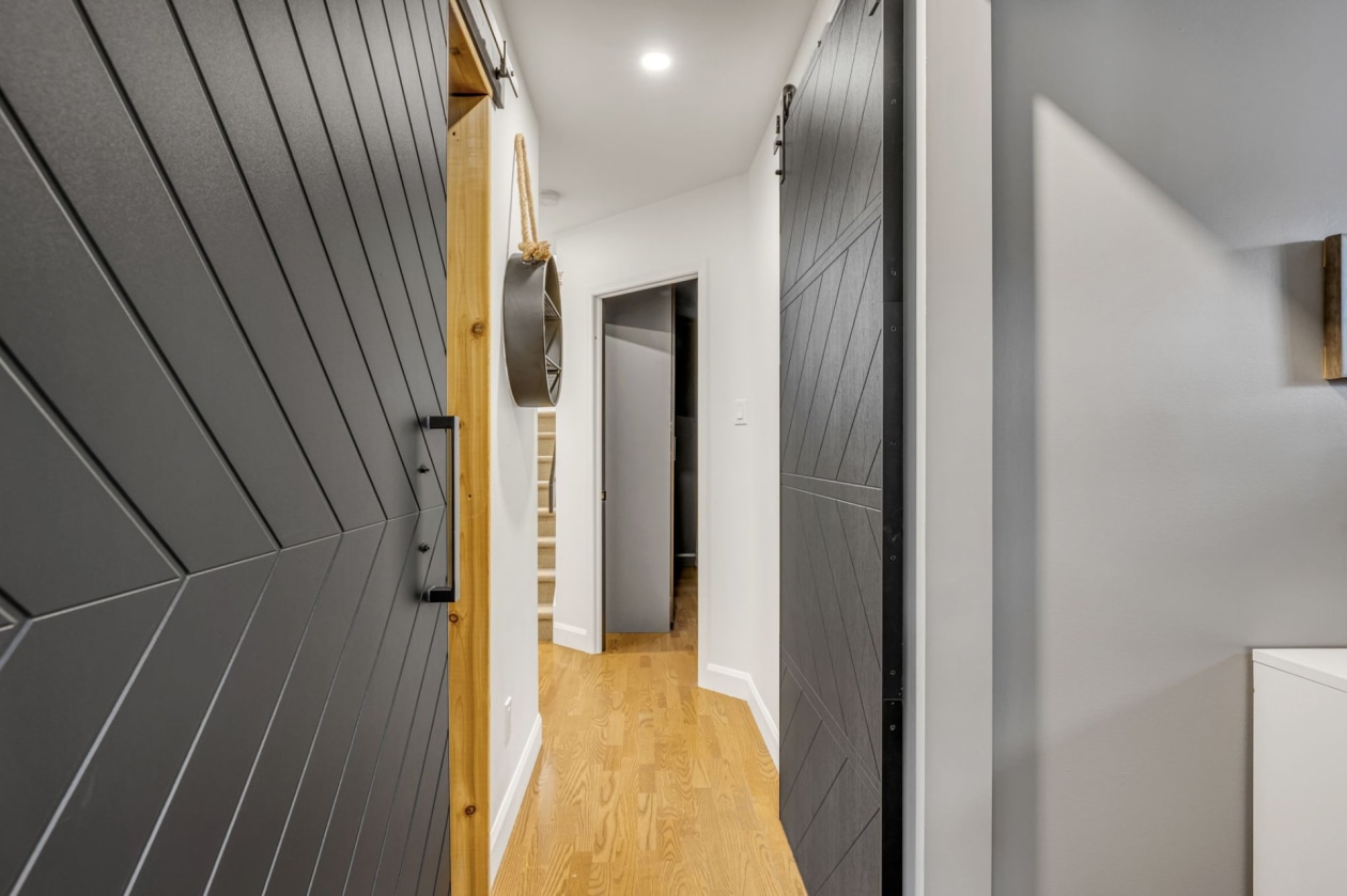 Corridor — 12625 Boul. St-Claude, Québec