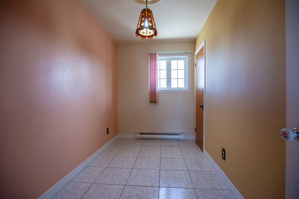 Chambre à coucher — 374 Route 138, Saint-Hilarion