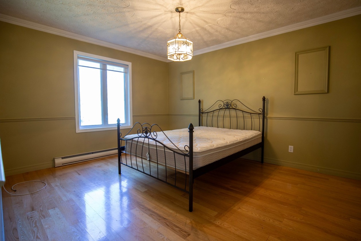 Chambre à coucher principale — 374 Route 138, Saint-Hilarion