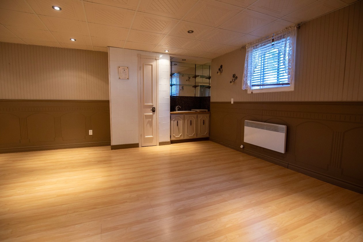 Salle familiale — 374 Route 138, Saint-Hilarion