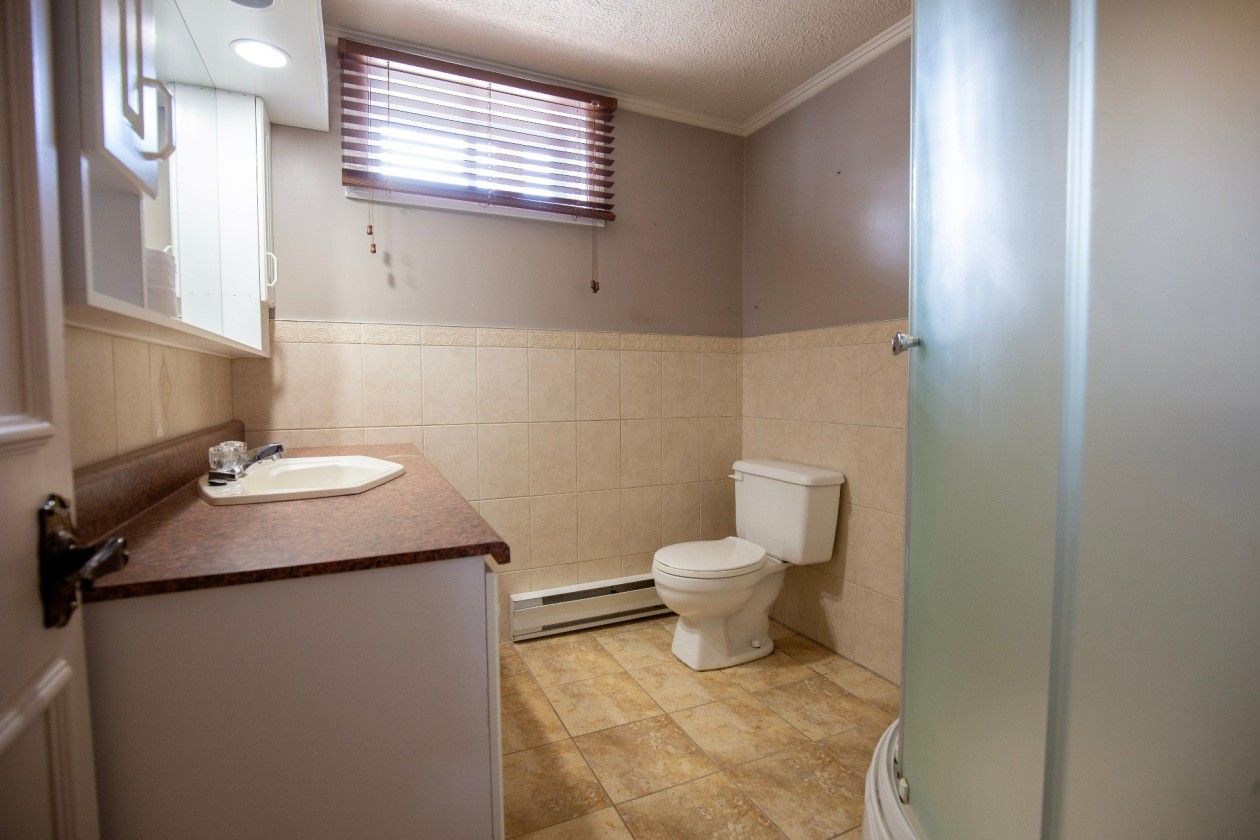 Salle de bains — 374 Route 138, Saint-Hilarion