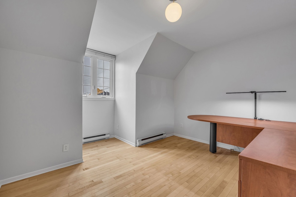 Chambre à coucher — 4541 Av. de l'Eau-Vive, Lévis