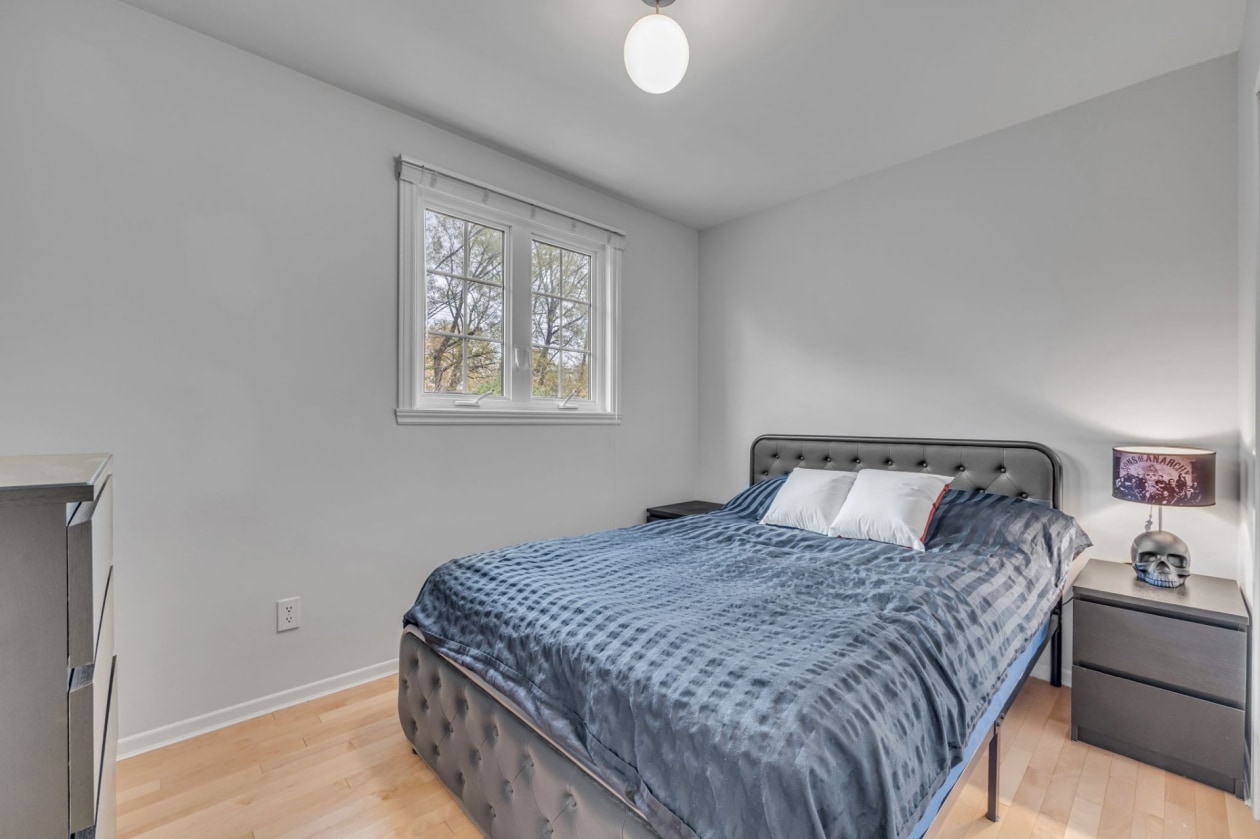 Chambre à coucher principale — 4541 Av. de l'Eau-Vive, Lévis