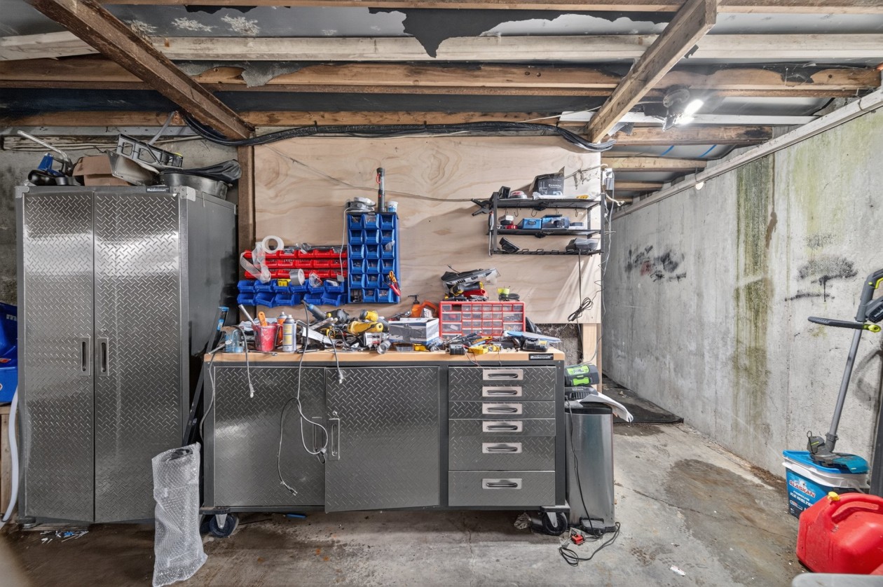 Garage — 867 Rue Arpin, Rimouski