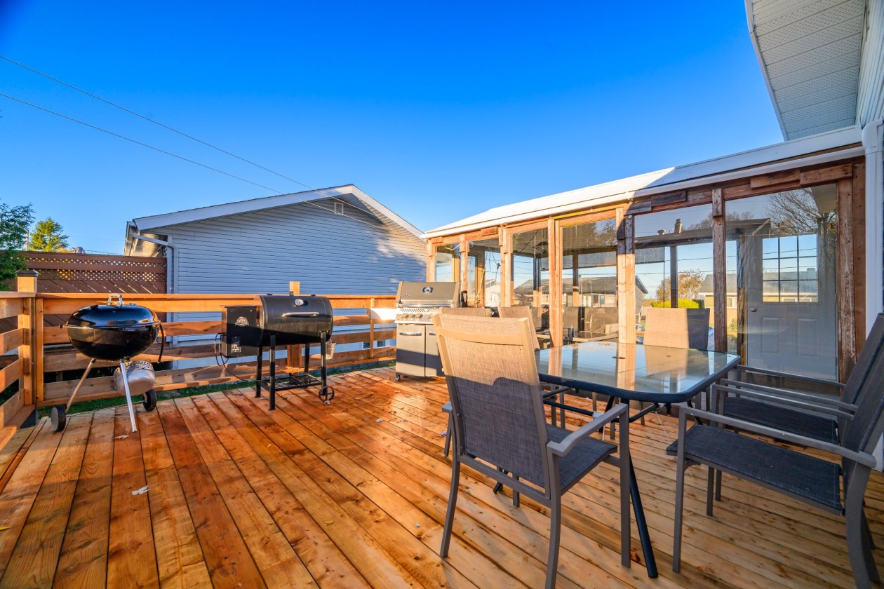 Terrasse — 867 Rue Arpin, Rimouski