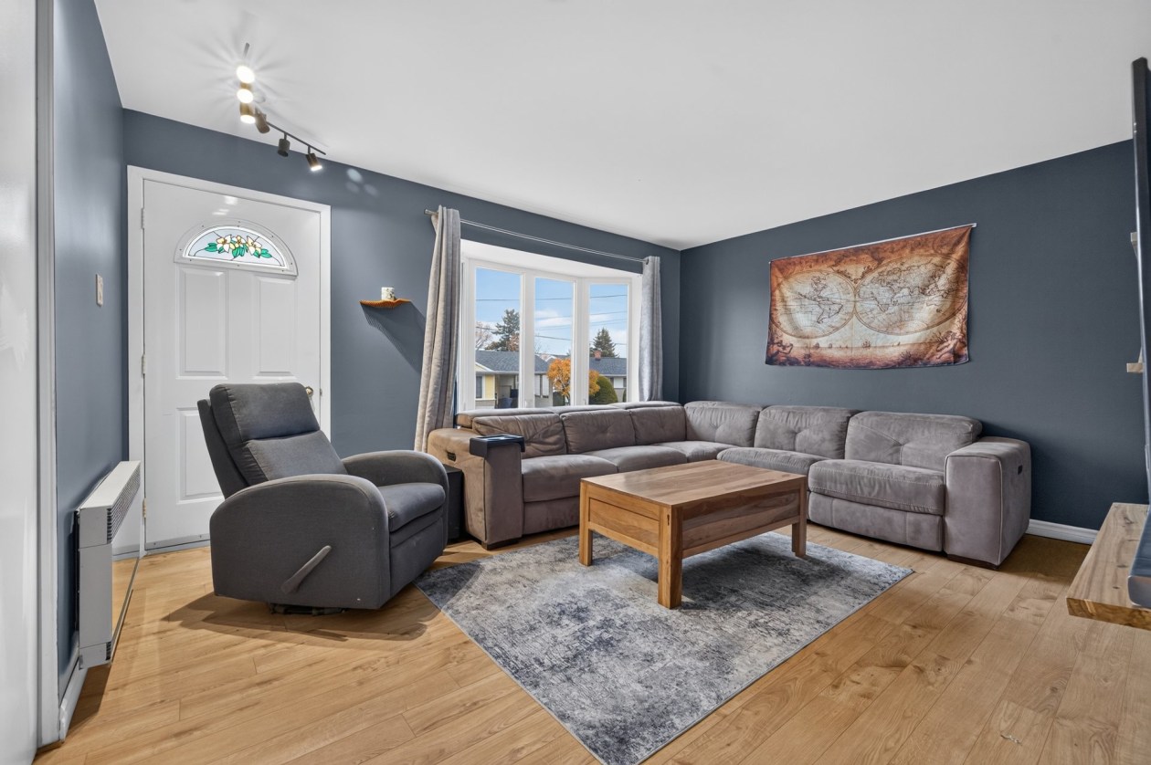 Salon — 867 Rue Arpin, Rimouski