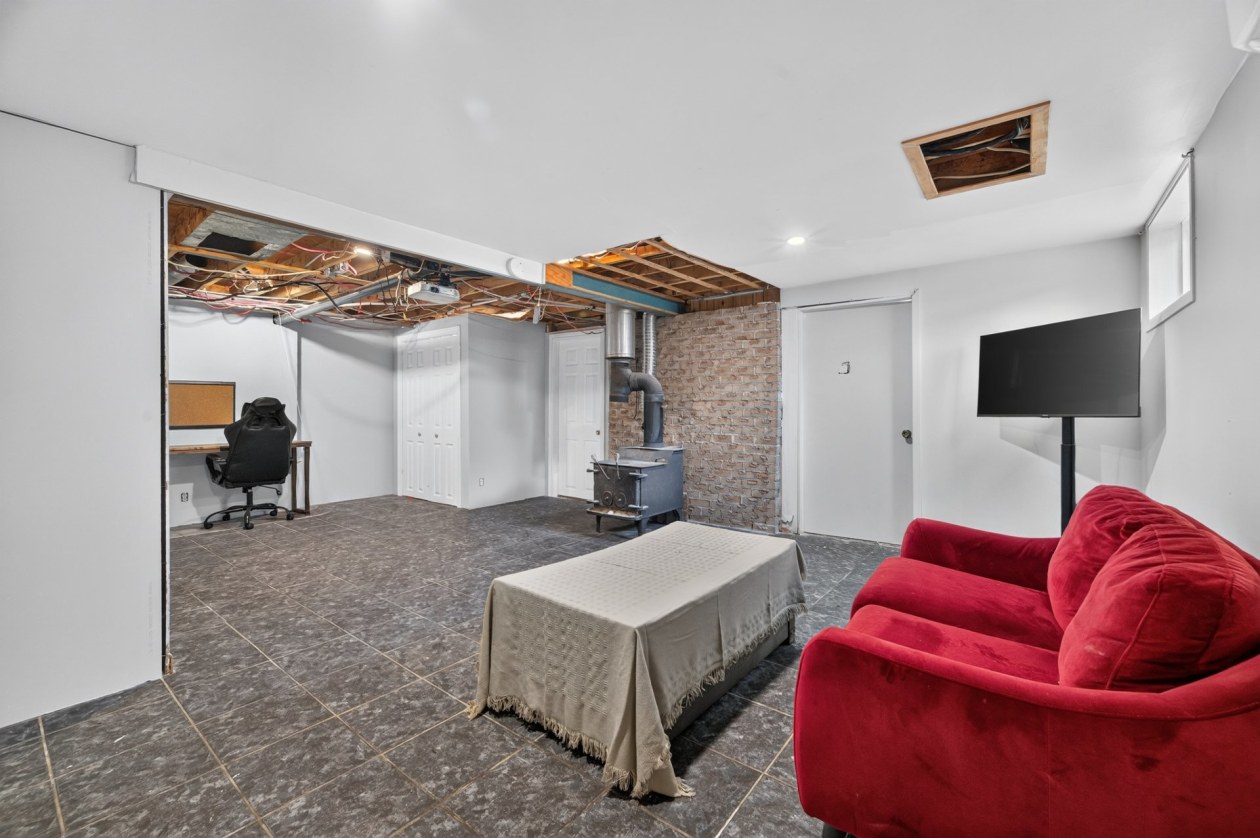 Salle familiale — 867 Rue Arpin, Rimouski