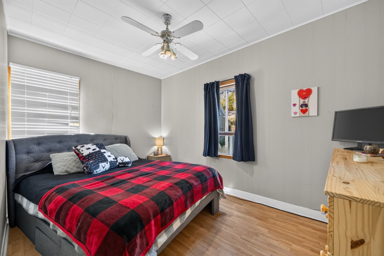 Chambre à coucher — 10 - 10B Rue Bérubé, Témiscouata-sur-le-Lac