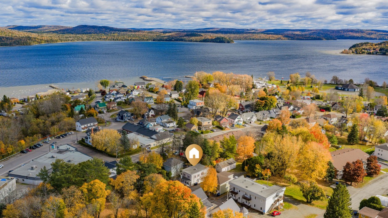 Photo aérienne — 10 - 10B Rue Bérubé, Témiscouata-sur-le-Lac