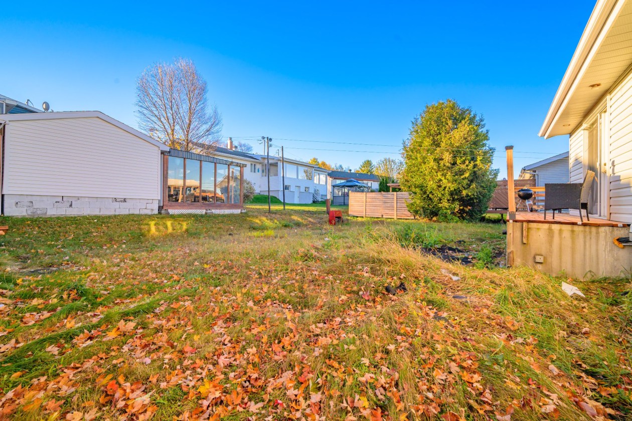 Cour — 867 Rue Arpin, Rimouski