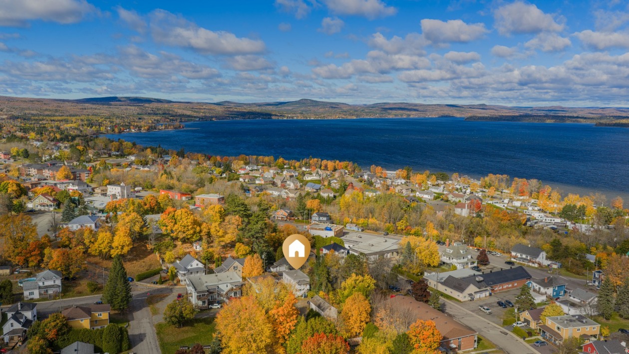 Photo aérienne — 10 - 10B Rue Bérubé, Témiscouata-sur-le-Lac